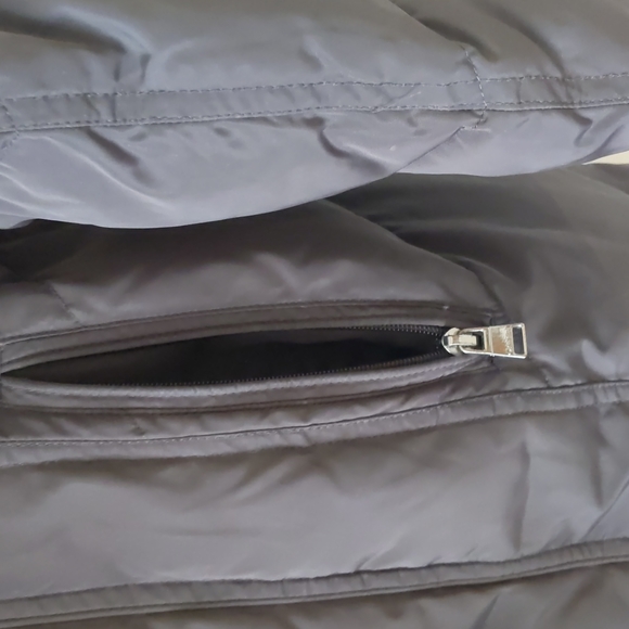 Calvin Klein down jacket - Picture 4 of 9